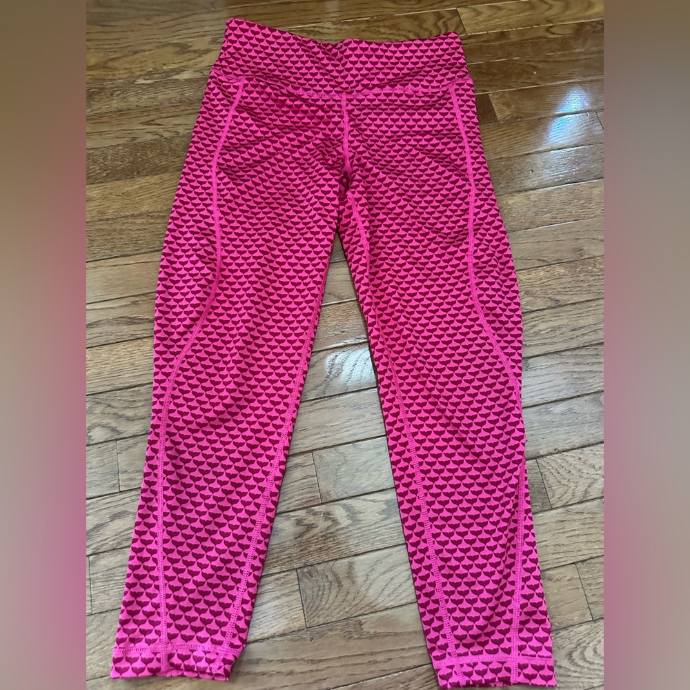 Vineyard Vines Bright Pink Textured Leggings